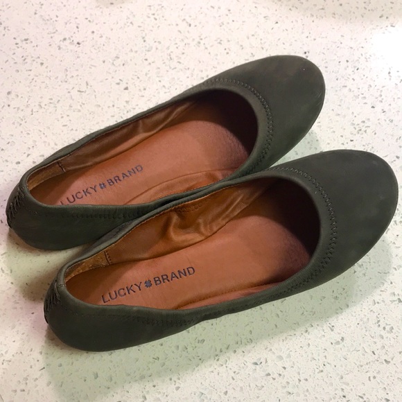 Lucky Brand Shoes - Lucky Brand army green ballerina flats